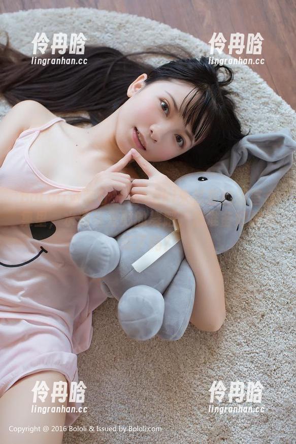 BoLoli菠萝社-Suki朱忆音 BoLoli菠萝社 - 在Suki朱忆音的浴室合集里,水滴与光影的舞蹈,你准备好被俘获了吗?