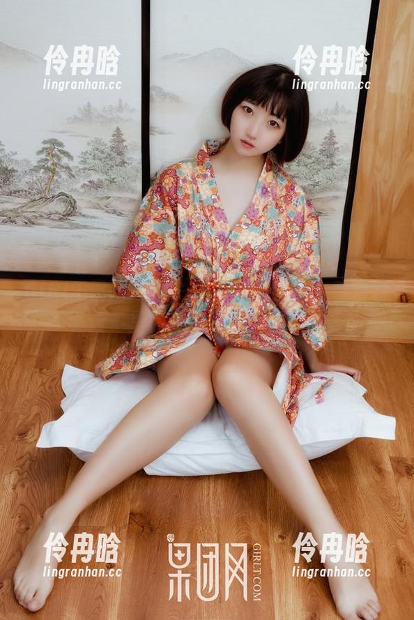 GIRLT果团网 - 一秒变身松果儿！看套装里的高清绝美瞬间