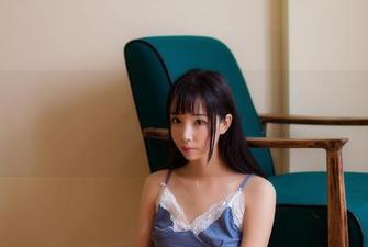 GIRLT果团网 – 懒人必备！莫雅淇居家图库让你轻松下载，居家也能闪耀！