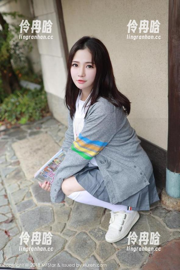 MFStar模范学院-lingyu69 MFStar模范学院 - lingyu69的私拍作品:黑白世界里的微妙情感