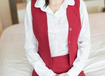 MiStar魅妍社 – 几分柔美几分撩，FoxYini孟狐狸的连衣裙写真套图，一种奇妙的吸引力！