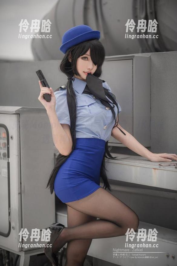 揭秘Momoko葵葵的写真精选，JK风格透着神秘感还不让人追！