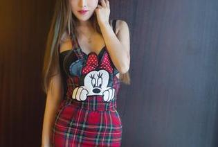 TuiGirl推女郎 – 黑色迷情，何奕恋全套图集——忽然有点想喝咖啡，配着这份神秘