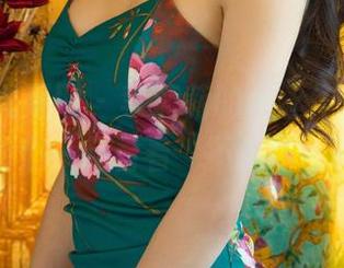 UGirls尤果网 – 李莉莉的黑丝作品集，让我们一起看看‘不简单’？