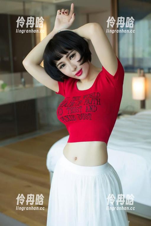 UGirls尤果网 - 谁说透明就平庸？颜亦汐的写真图册颠覆你的认知