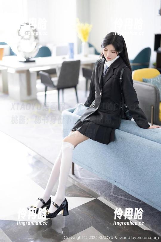 XIAOYU语画界-Cherry樱桃酱 XIAOYU语画界 - 从未见过的Cherry樱桃酱:秘书身份下的免费图册,真是让人惊喜加倍!