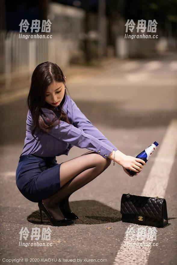 XIAOYU语画界-杨紫嫣Cynthia XIAOYU语画界 - 只有杨紫嫣Cynthia才懂的白色魔法在线!你以为她只会穿?错!她就是在演绎白色传奇!