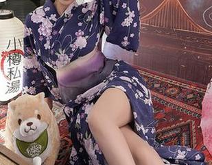 Xiuren秀人网 – 李可儿的制服风暴：原图与套图互相对视，仿佛传递了什么神秘讯息！