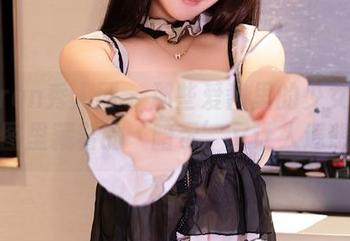 Xiuren秀人网 – 那些爱酱里的少女瞬间：原图里藏着的‘暗示’又让人遐想了！
