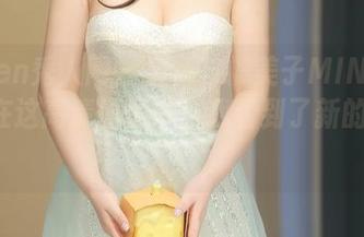 Xiuren秀人网 – 黑色与糯美子MINIbabe：在这高清原图中，我看到了新的人生！