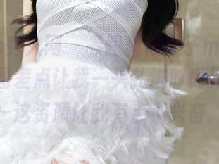 Xiuren秀人网 – “跟着糯美子mini学短裙，原图差点让我一头扎进时尚界！”——这资源让我有点小兴奋。