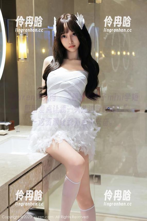 Xiuren秀人网-糯美子mini Xiuren秀人网 - “跟着糯美子mini学短裙,原图差点让我一头扎进时尚界!”——这资源让我有点小兴奋。