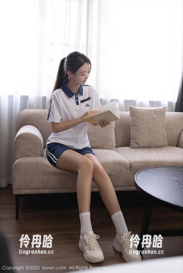 Xiuren秀人网-龙女sunny Xiuren秀人网 - 龙女sunny的花嫁,图包里仿佛有一种说不出的魅力……