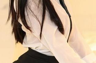 YouMi尤蜜荟 – 熊小诺呈现：裤里丝私房美图，让人浮想联翩的瞬间