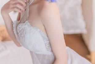 九九八吖的钻石图集：看她如何用美貌替代人生困惑！
