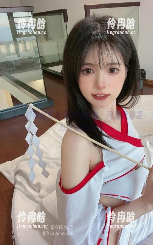 倦倦喵 又一波倦倦喵鱼骨胸衣合集,网盘里都是心动的感觉