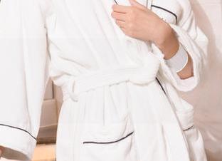 克拉女神 – 全新周迪校服写真，下载全集，感觉好像回到学生时代！