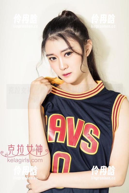 克拉女神-赵雨静 克拉女神 - 肉丝?赵雨静的图片让我对这个词有了新的理解,哈哈!
