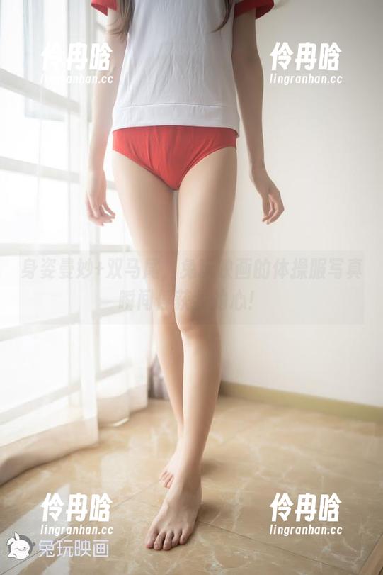 兔玩映画 身姿曼妙+双马尾,兔玩映画的体操服写真瞬间俘获我的心!