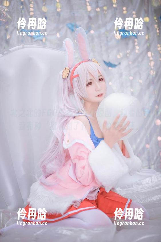 北之北 北之北的FGO玉藻前女仆原图,观看时让我有种‘我看到了什么’的复杂感。