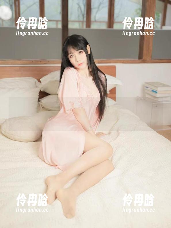 十万口草莓粥粥 微密圈 - 十万口草莓粥粥的双马尾发型,高清让你狂欢,快点下载!