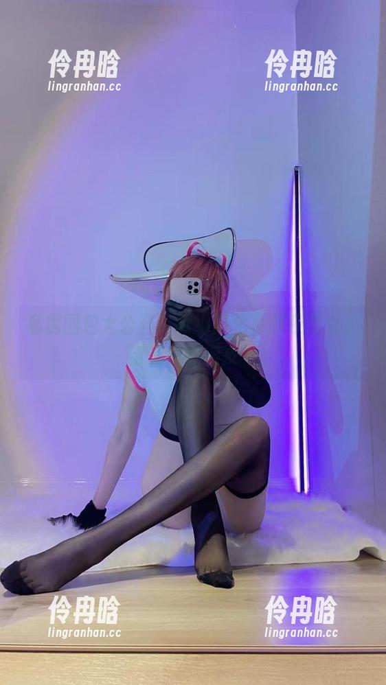 啾小妍 私房图包大公开,啾小妍化身暗夜猫女,谁说不能调皮?