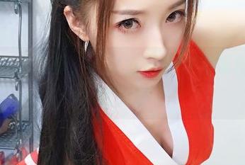 全套短裤写真，小女巫露娜教你如何优雅地慵懒