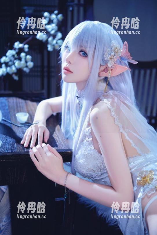 小鹿鹿shika 哪怕是小鹿鹿shika的少女写真,隐藏的魅力总是让人心跳加速,原图不容错过!