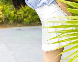 尤蜜荟 – 图集里的宋KiKi：JK风格与微微的调皮气息交织