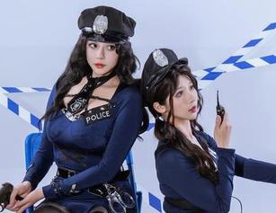 是什么让岛田云溪的绿色内衣与黑色相互交织，形成这种独特的写真气质？脑洞开得有点大了。