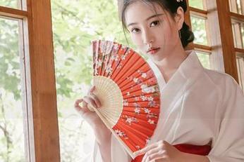 年年Nnian和她的浪漫图片：当生活给你柠檬，我们做张美图！