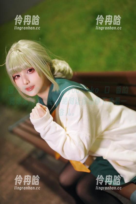 幼爱youmeko 图片直击心灵!幼爱youmeko樋口円香的竞泳无衬衫灰丝,绝对让你想停下来看一会儿。