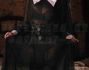 看了日奈娇更衣室的图包后，感觉自己的审美又被刷新了一次。