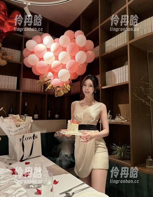 是小逗逗 微密圈 - 是小逗逗的空姐作品,免费版可是我最爱的开胃小菜!