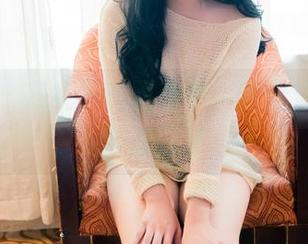 果团网 – 在红裙的飘动中，陈雅漫的写真带你探秘