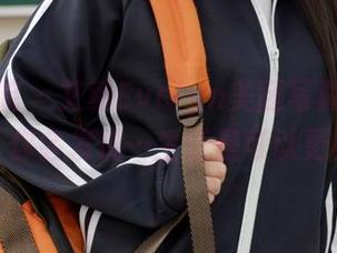 模范学院 – 艾莉Evelyn美腿写真：下载之后，你会发现…生活是可以更美的！