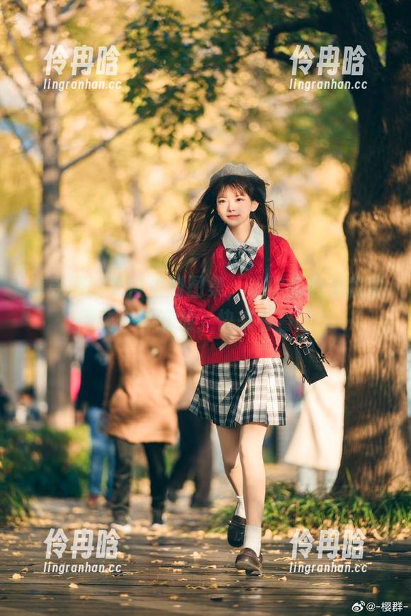 樱群 感受樱群女神福利图集,让你的心情就像樱花一样绽放,快来看看吧!