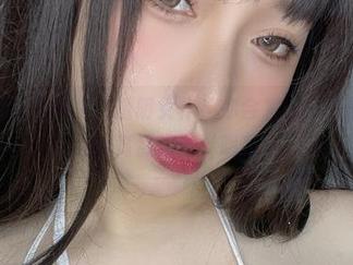 次屁啦最新写真集：透明女仆，你会发现，一层薄膜下的世界竟然如此‘明亮’！