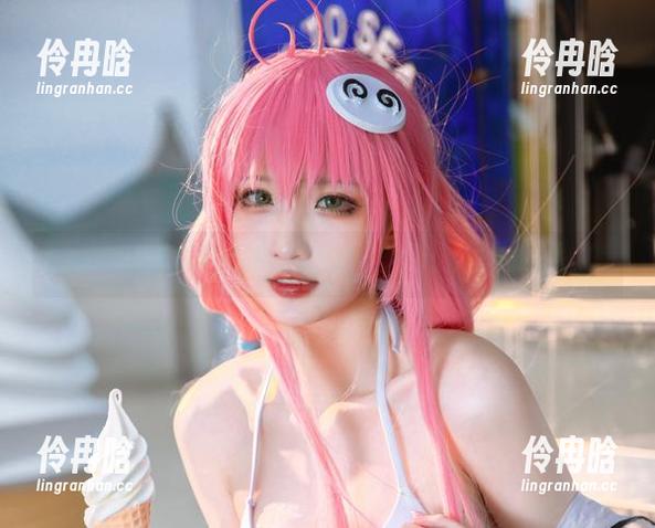 瓦斯塔亚小龙虾的私房精选：穿上菈菈校服的那一刻