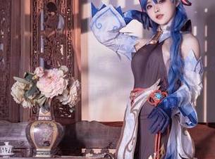 本能反应？白莉爱吃巧克力的‘香奈乎’作品竟让我想了好多事情，真有点儿魔力