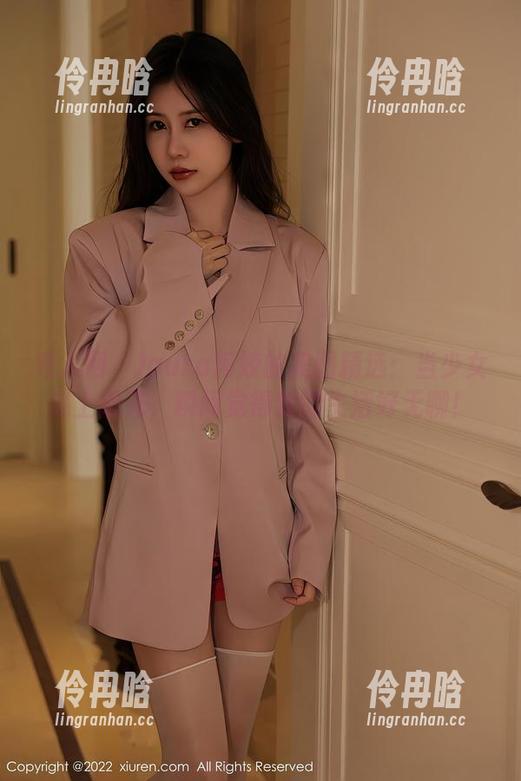 秀人网-laura阿姣 秀人网 - laura阿姣的美图精选:当少女遇上阳光,瞬间觉得我的生活好无聊!