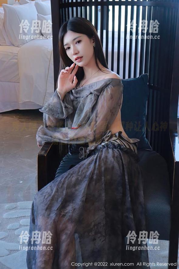 秀人网 - 余虞酱女孩套图：那种让人心神荡漾的感觉真奇妙。