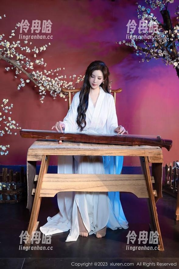 秀人网 - 凯竹·廿十的女神魅力——原图让你晕眩，图包的存在感更强！
