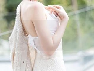 秀人网 – 头一次见如此“奶喵喵”的女神，作品集下载马上上线！