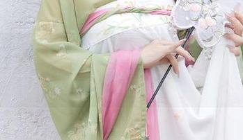 秀人网 – 看！安然变身酒吧侍应生——在线原图一秒抓住你的目光