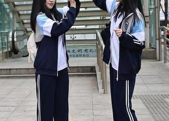秀人网 – 吸睛！小蛮妖_honey肉丝图集，谁能拒绝这样的美图呢？
