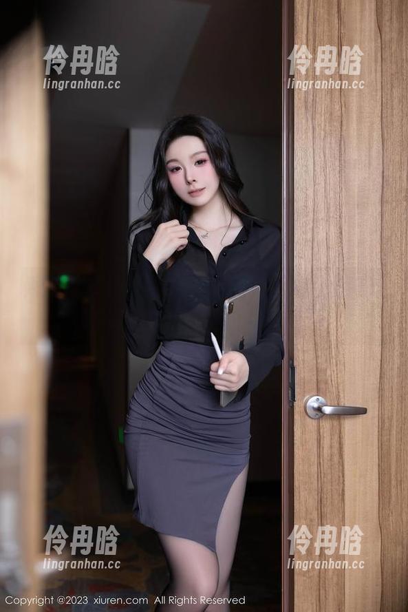 秀人网-杨紫嫣Cynthia 秀人网 - 杨紫嫣Cynthia的死库水壁纸,真是火热的夏日救星!