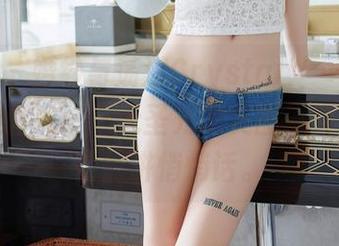 秀人网 – 婚纱与荡漾Crystal：一场关于光影的调戏——无圣光的美图，真是像在偷偷讲悄悄话。