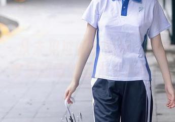 秀人网 – 从未见过的金悦汐：厨娘高清图包里的微妙魅力与风情！