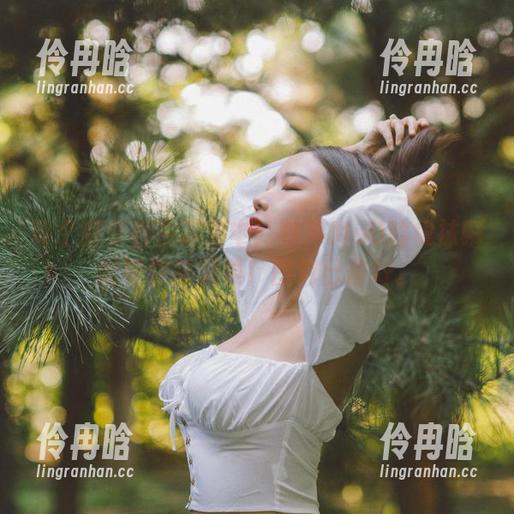 穆零Mu0 每个细节都在高清中:穆零Mu0的棉袜瞬间等你来解锁!图包已备好。